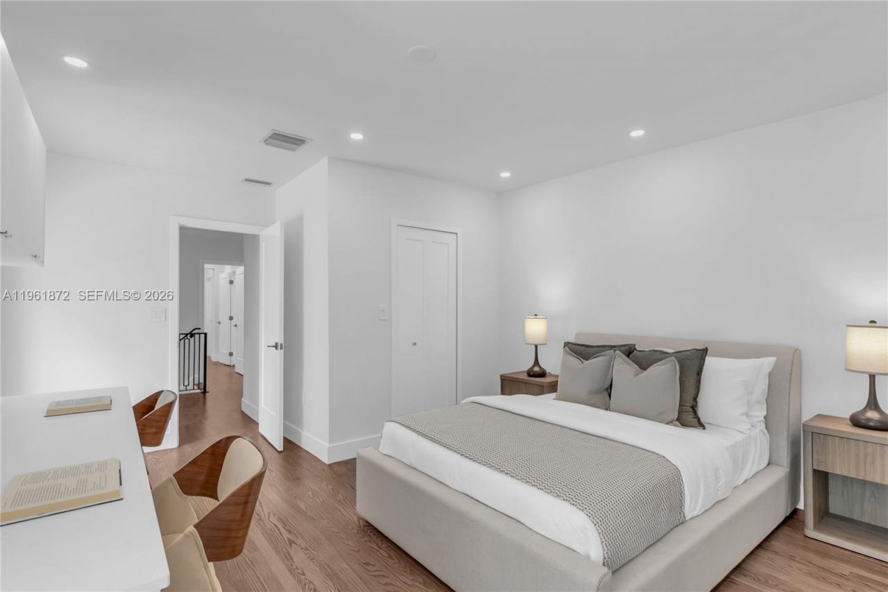 1222 Cortez St, Coral Gables, FL 33134 Photo