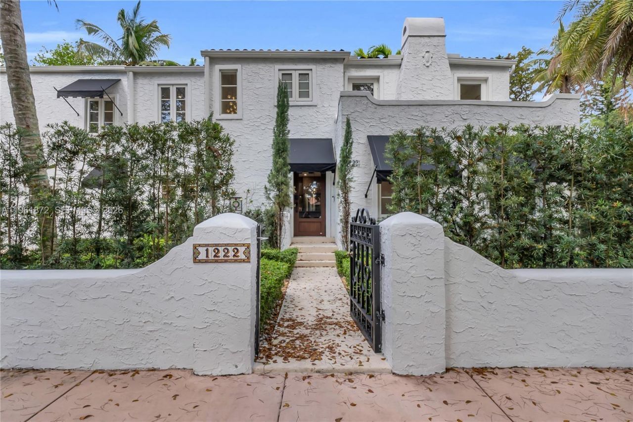 1222 Cortez St, Coral Gables, FL 33134 Photo