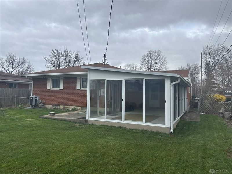 1912 Echo Wood Court, Kettering, OH 45429 Photo 17