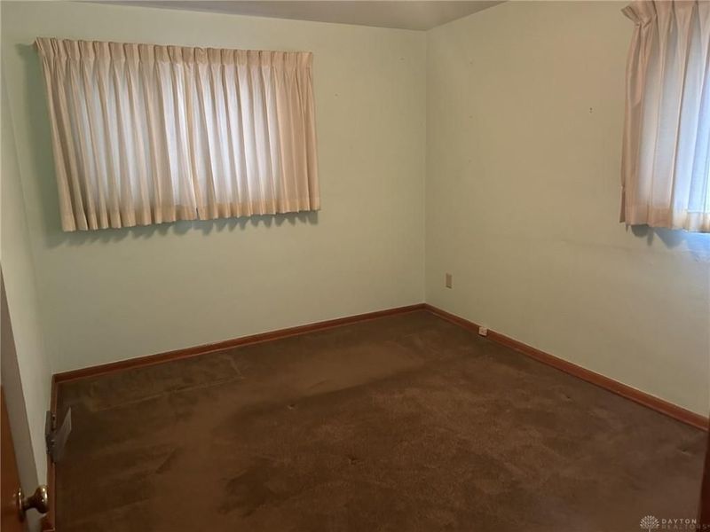 1912 Echo Wood Court, Kettering, OH 45429 Photo 8