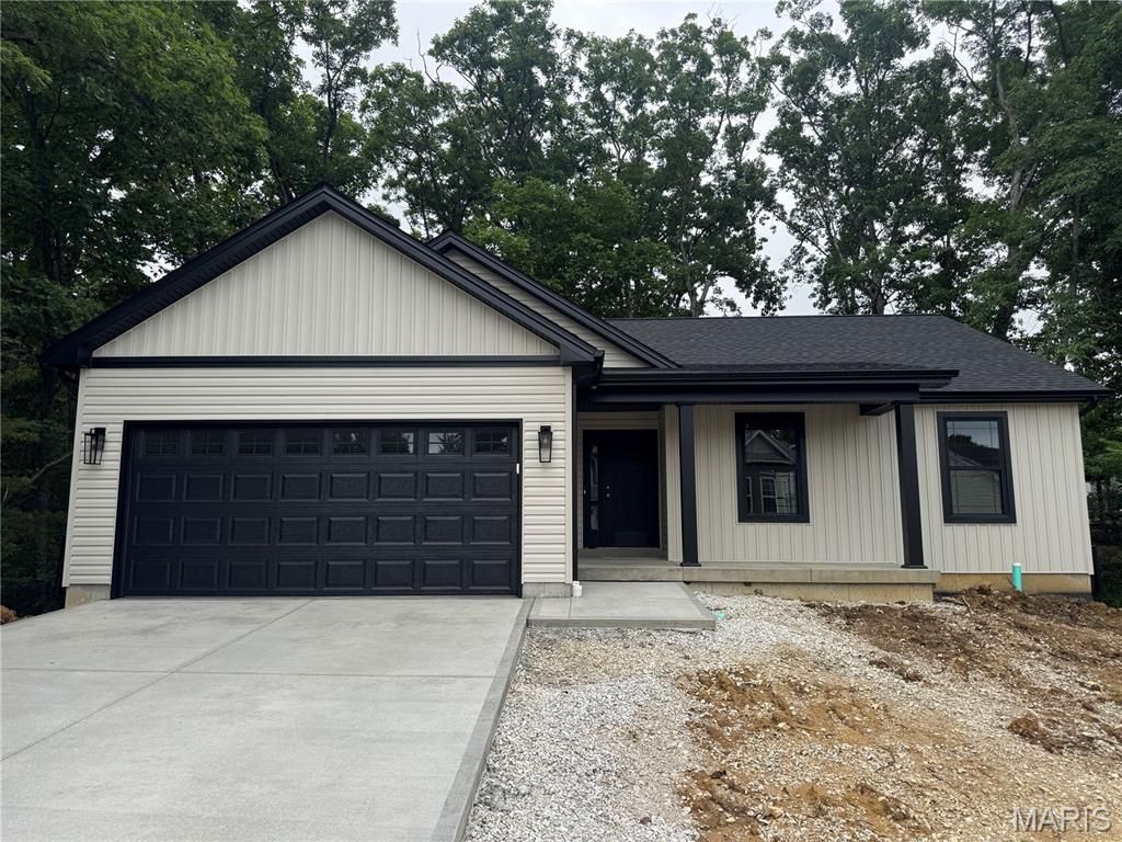 31682 Dogwood Lane, Foristell, MO 63348 Main Photo