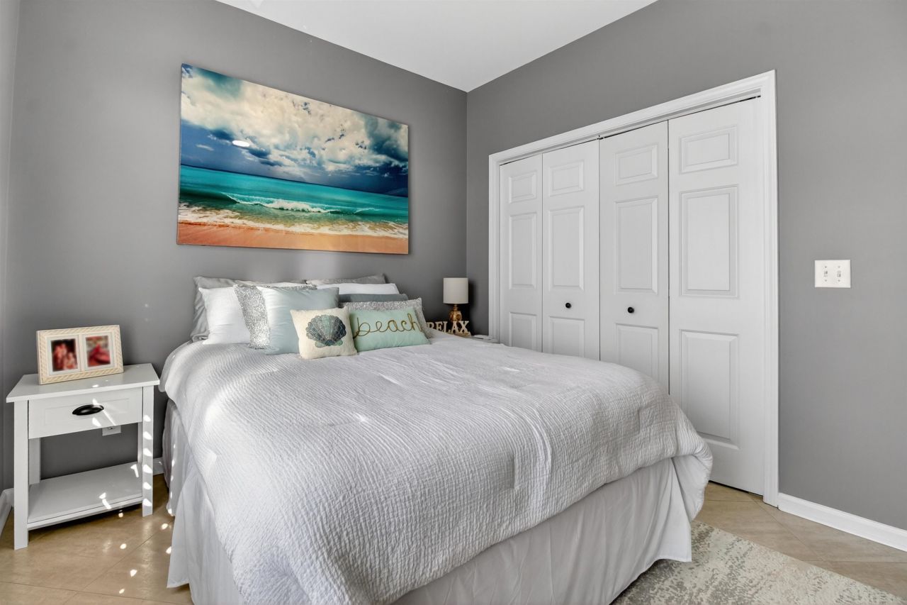 4609 Lightkeepers Way  Photo 15