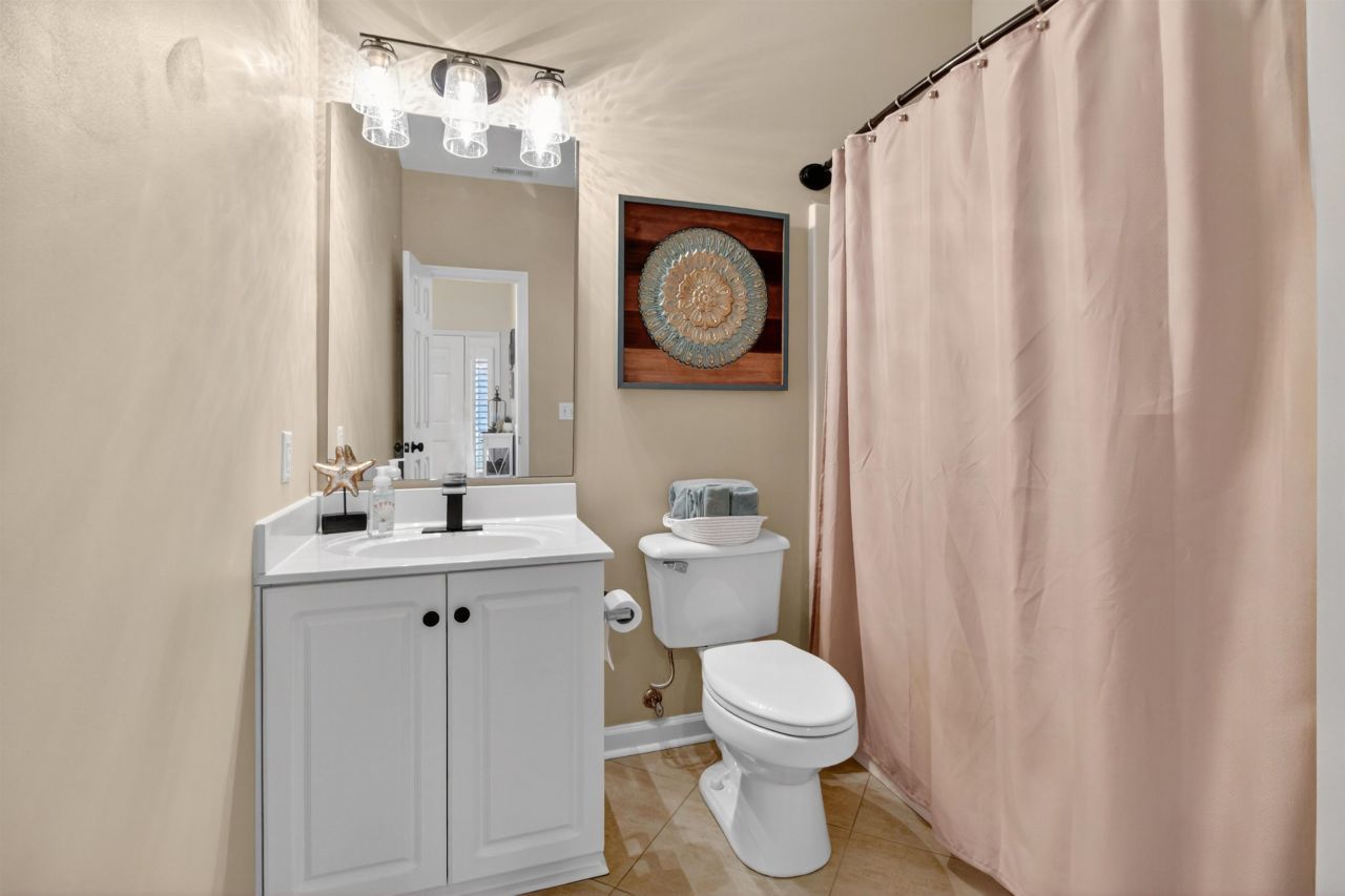 4609 Lightkeepers Way  Photo 17