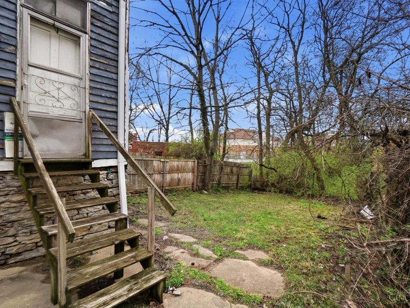 1104 Seton Avenue, Cincinnati, OH 45205 Photo 45