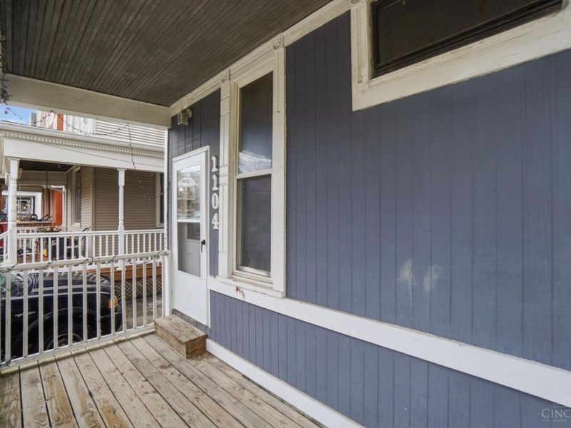 1104 Seton Avenue, Cincinnati, OH 45205 Photo 8