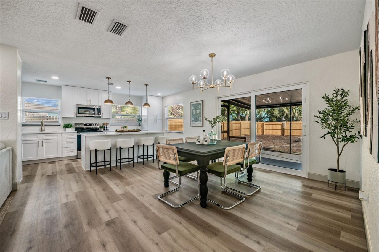 7619 33rd Avenue N, Saint Petersburg, FL 33710 Photo