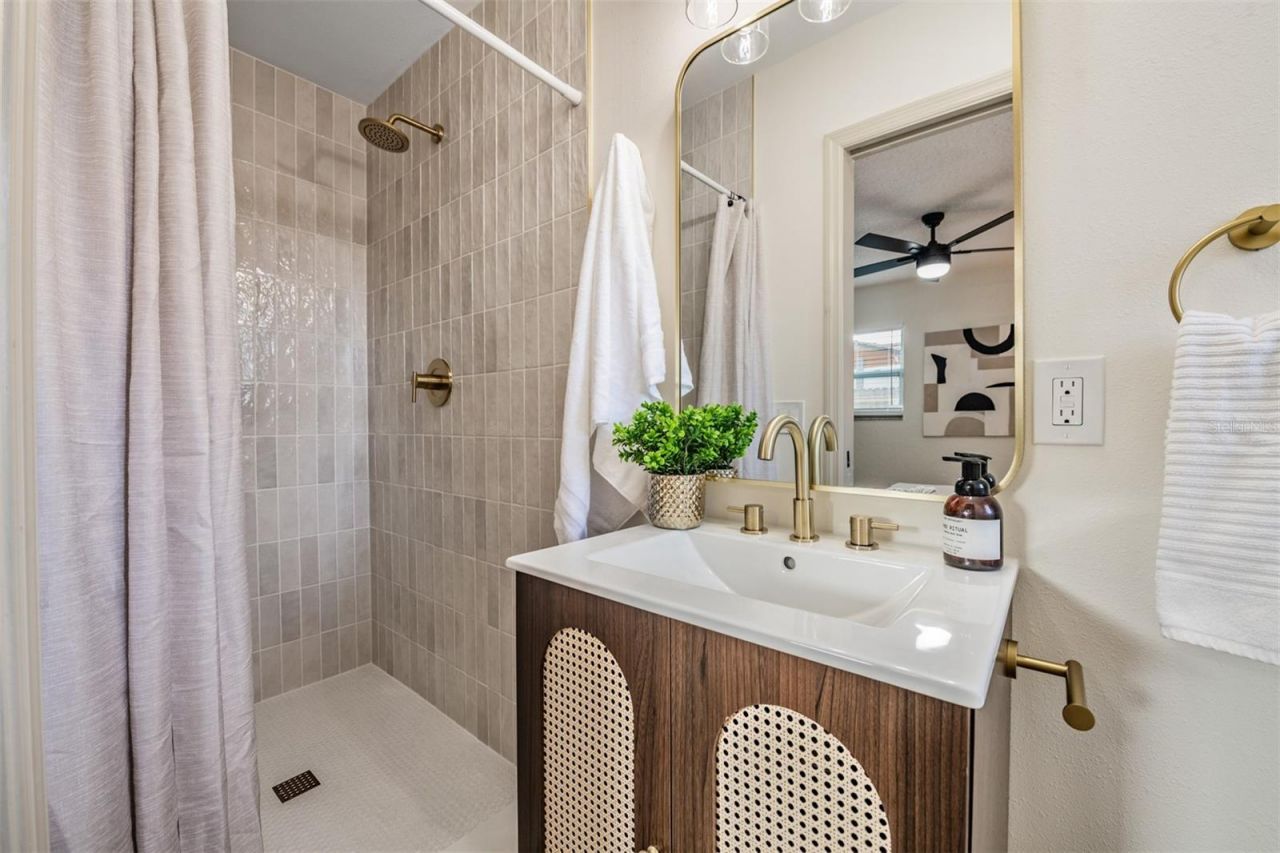 7619 33rd Avenue N, Saint Petersburg, FL 33710 Photo