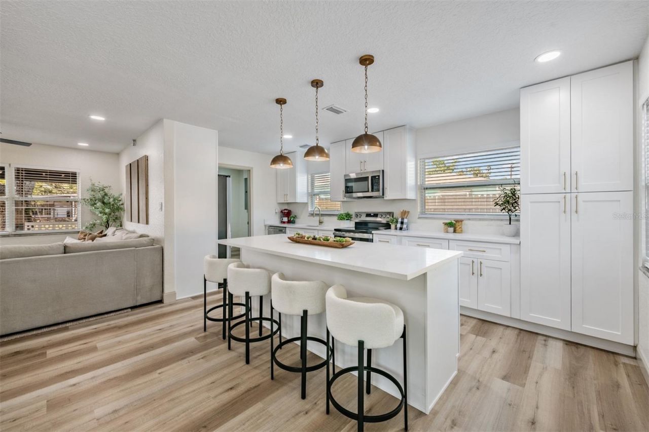 7619 33rd Avenue N, Saint Petersburg, FL 33710 Photo