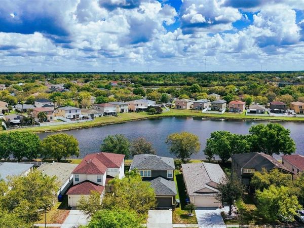 7951 CARRIAGE POINTE DRIVE , GIBSONTON, FL 33534