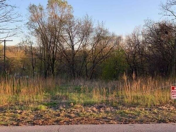 7937 Oak Avenue, Gary, IN 46403