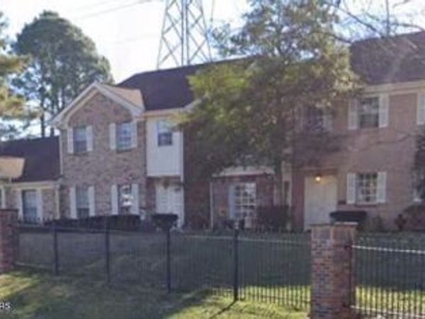 7914 Gleason Drive, Knoxville, TN 37919