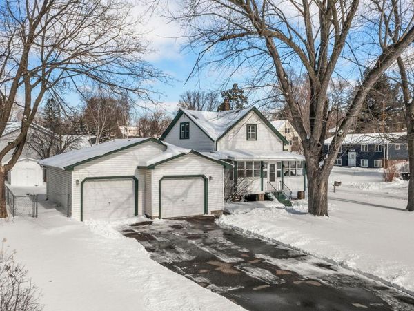 1083 Gordon Avenue, Maplewood, MN 55109