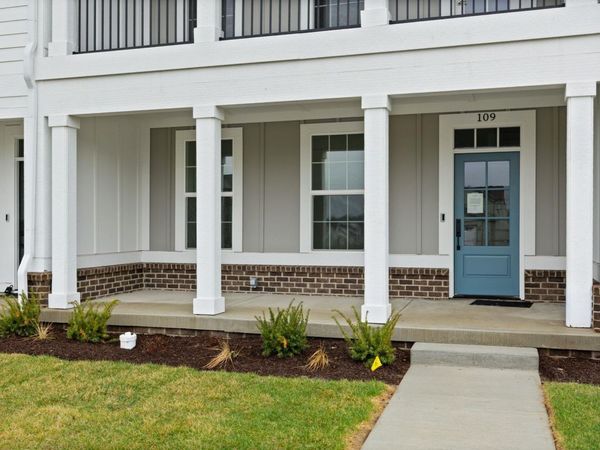 109 Parkerwood Lane, West Lafayette, IN 47906