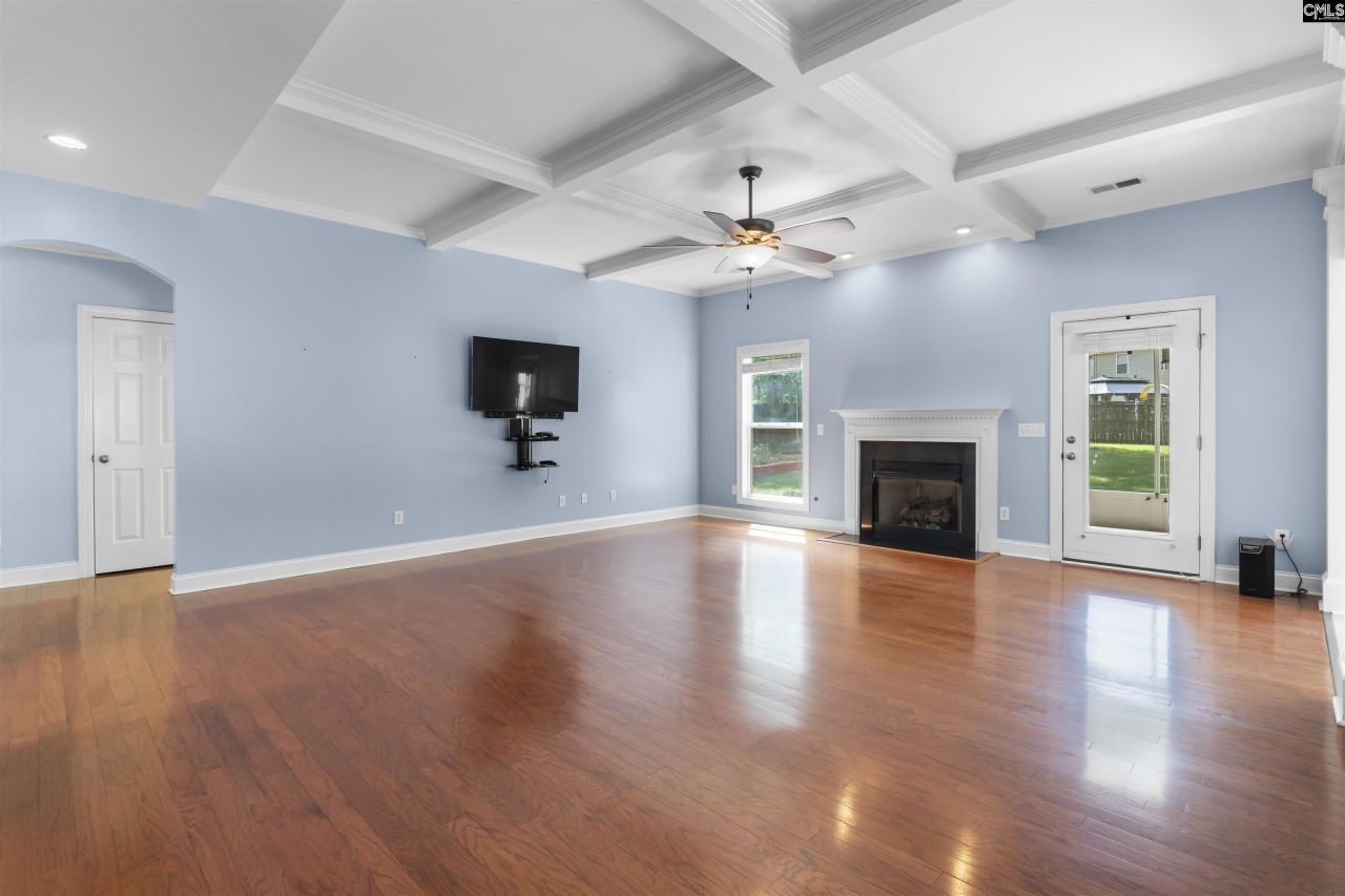 557 Briar Jump Lane Photo 10