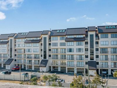 1398 Basin Dr., Unit 111, Murrells Inlet, SC 29576