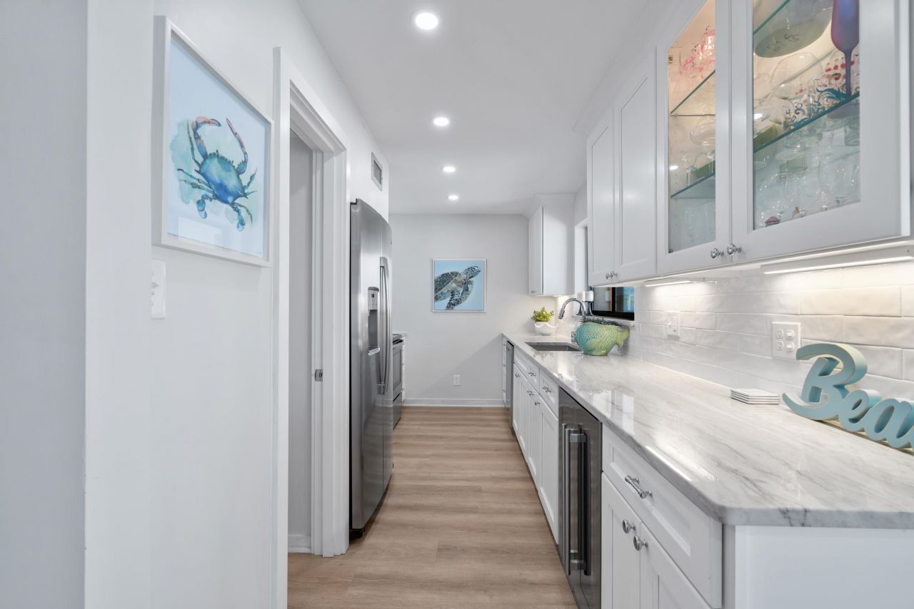 1398 Basin Dr. Photo 14