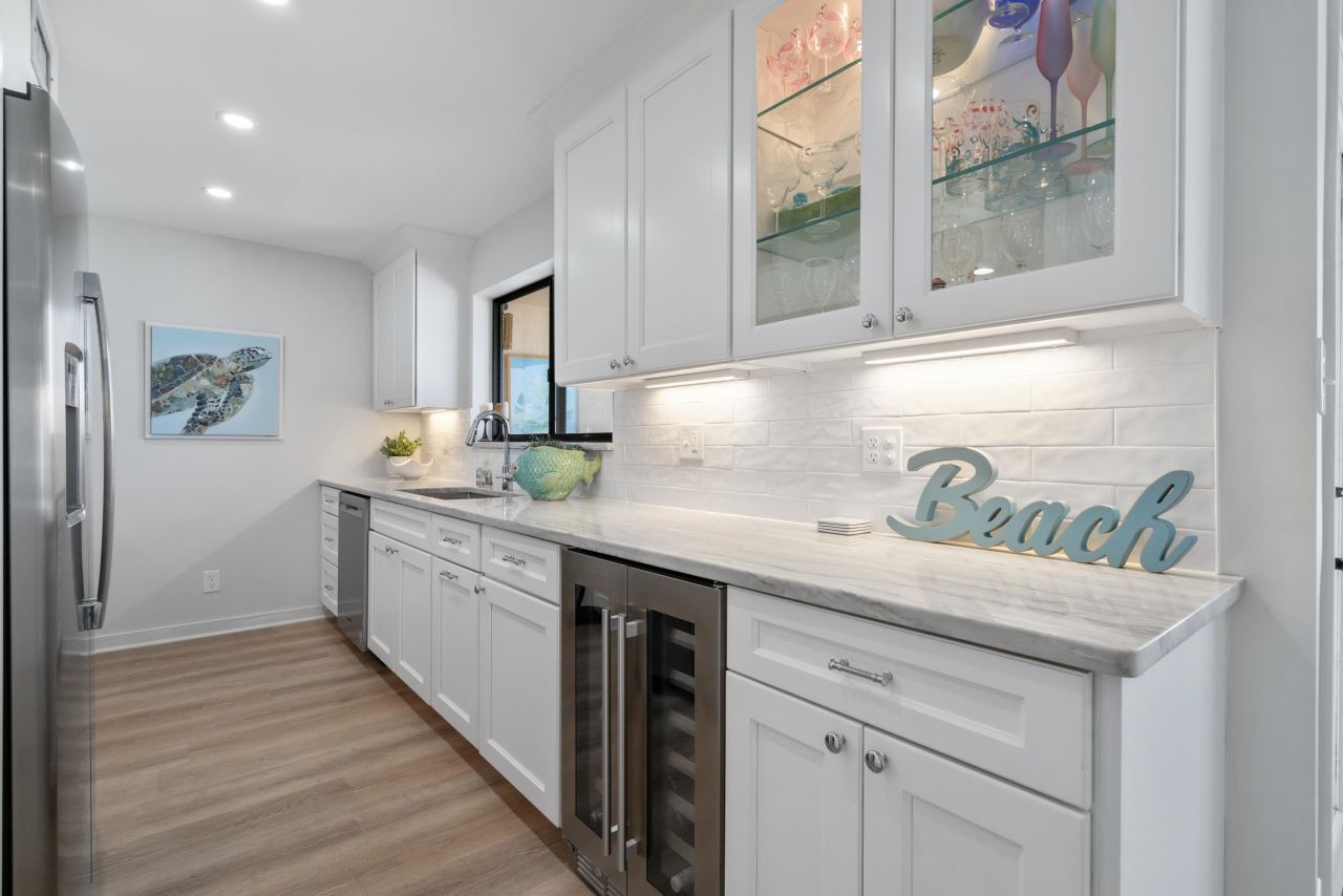 1398 Basin Dr. Photo 15