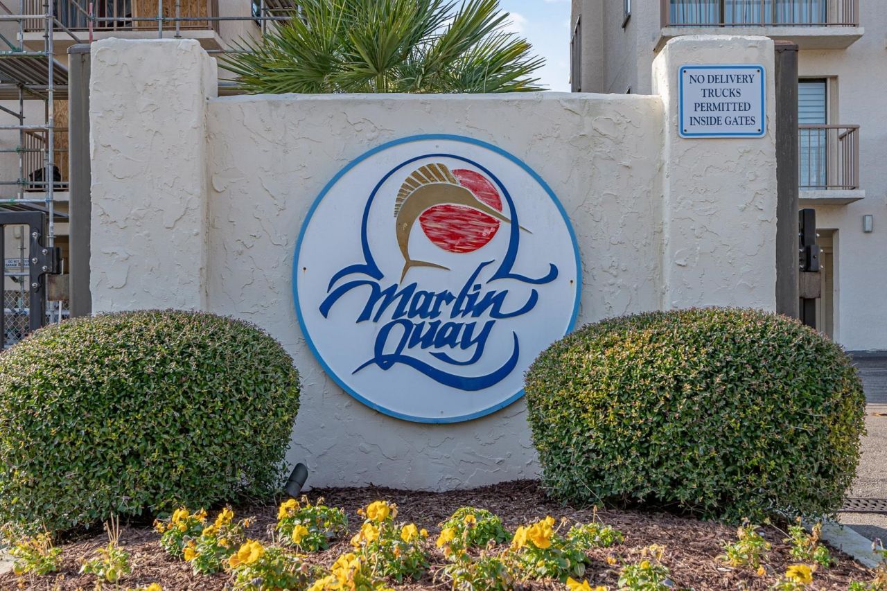 1398 Basin Dr. Photo 40