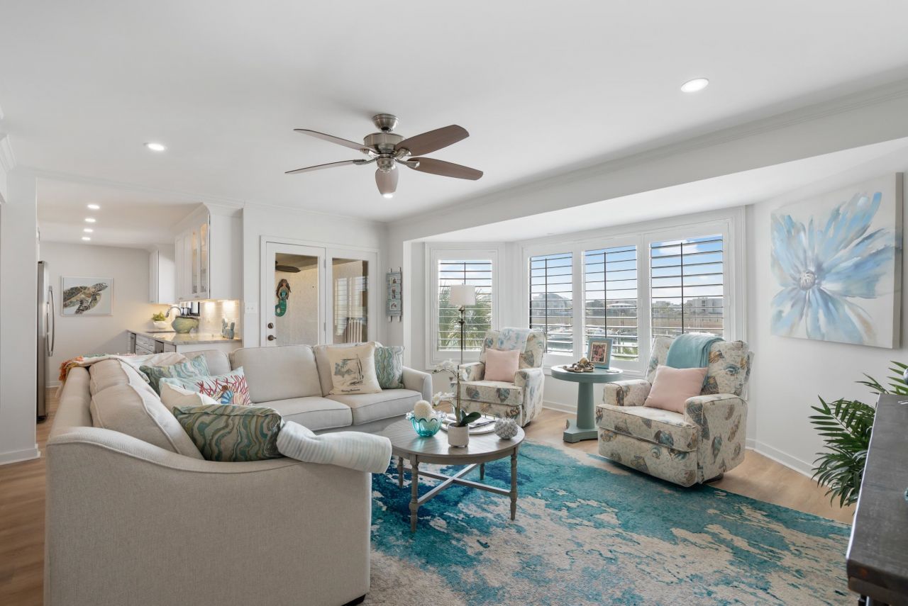 1398 Basin Dr. Photo 7