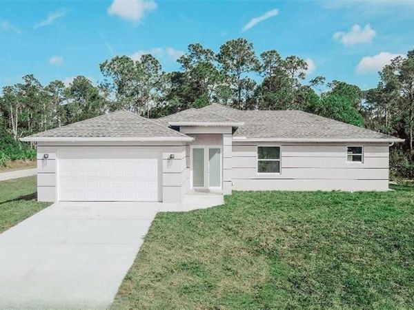 187 Victoria AVE S, LEHIGH ACRES, FL 33974