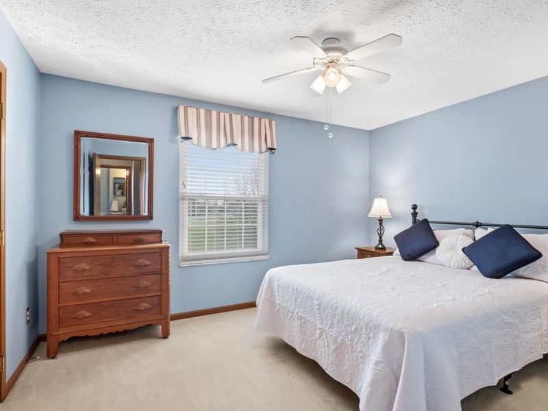 8240 Worthington Crossing Drive, Westerville, OH 43081 Photo 27