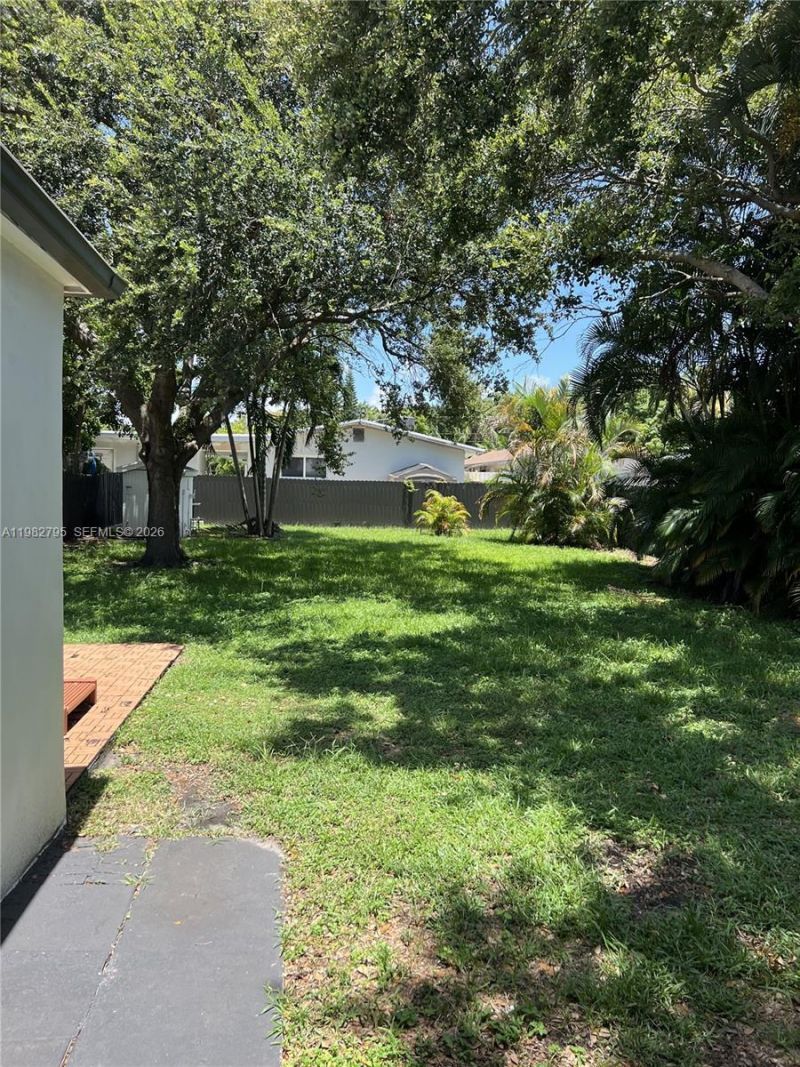 2415 Grant St , Hollywood, FL 33020 Photo