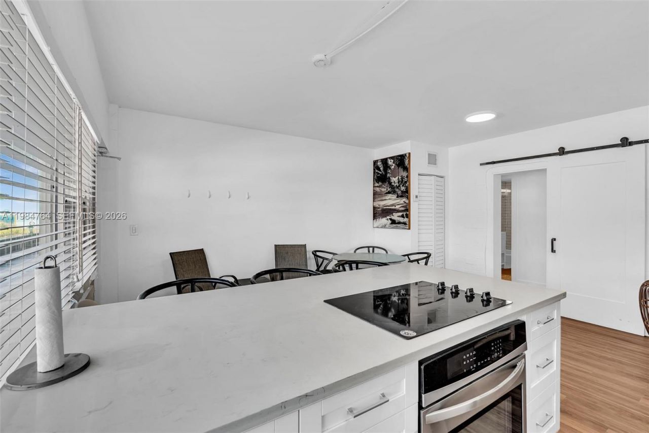 4144 El Mar Dr, Unit 1, Lauderdale by the Sea, FL 33308 Photo