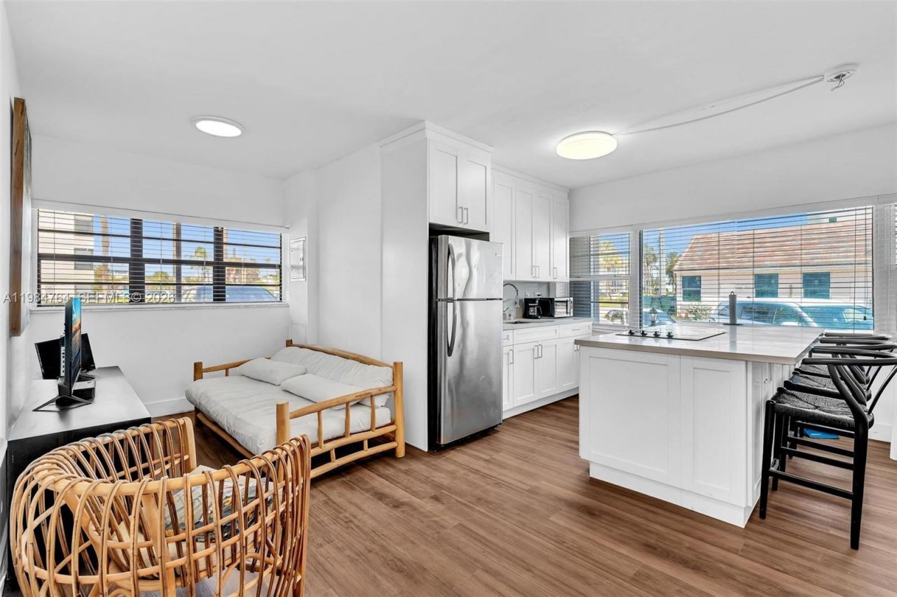 4144 El Mar Dr, Unit 1, Lauderdale by the Sea, FL 33308 Photo