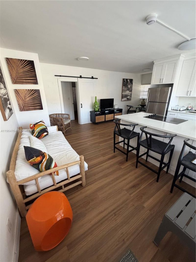 4144 El Mar Dr, Unit 1, Lauderdale by the Sea, FL 33308 Photo
