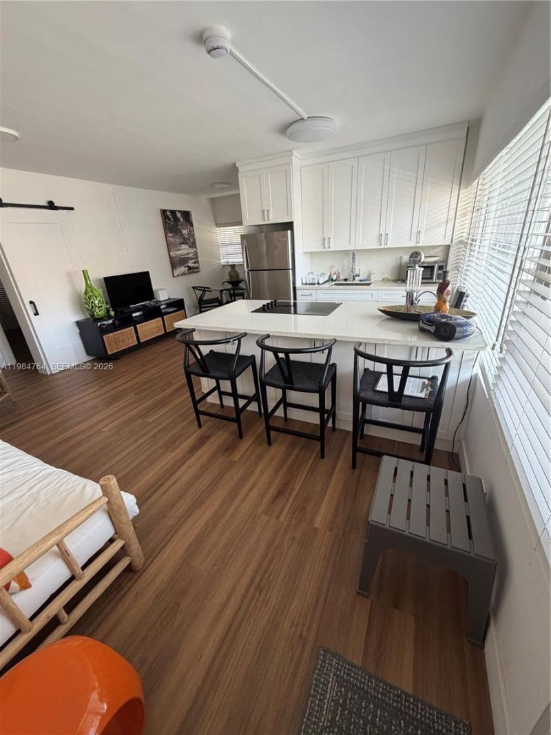 4144 El Mar Dr, Unit 1, Lauderdale by the Sea, FL 33308 Photo