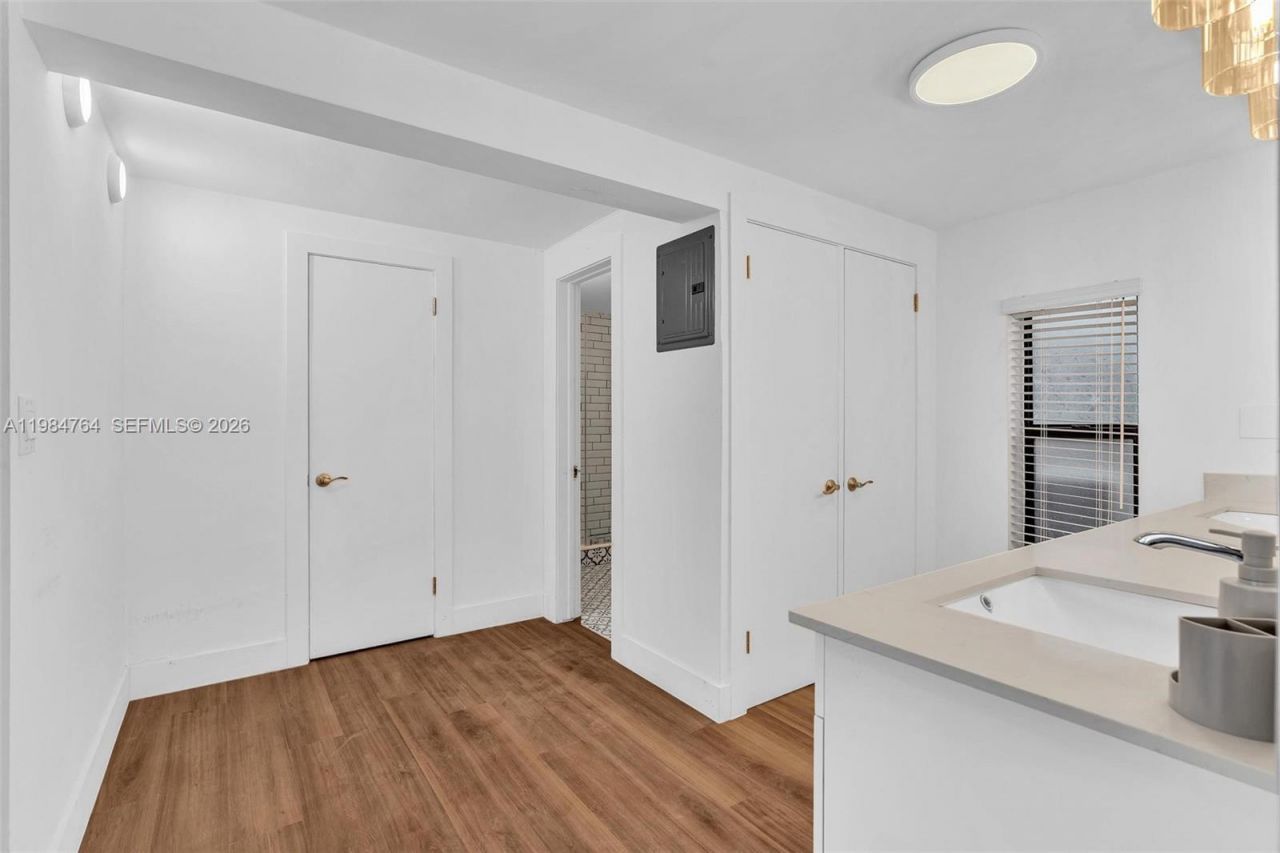 4144 El Mar Dr, Unit 1, Lauderdale by the Sea, FL 33308 Photo