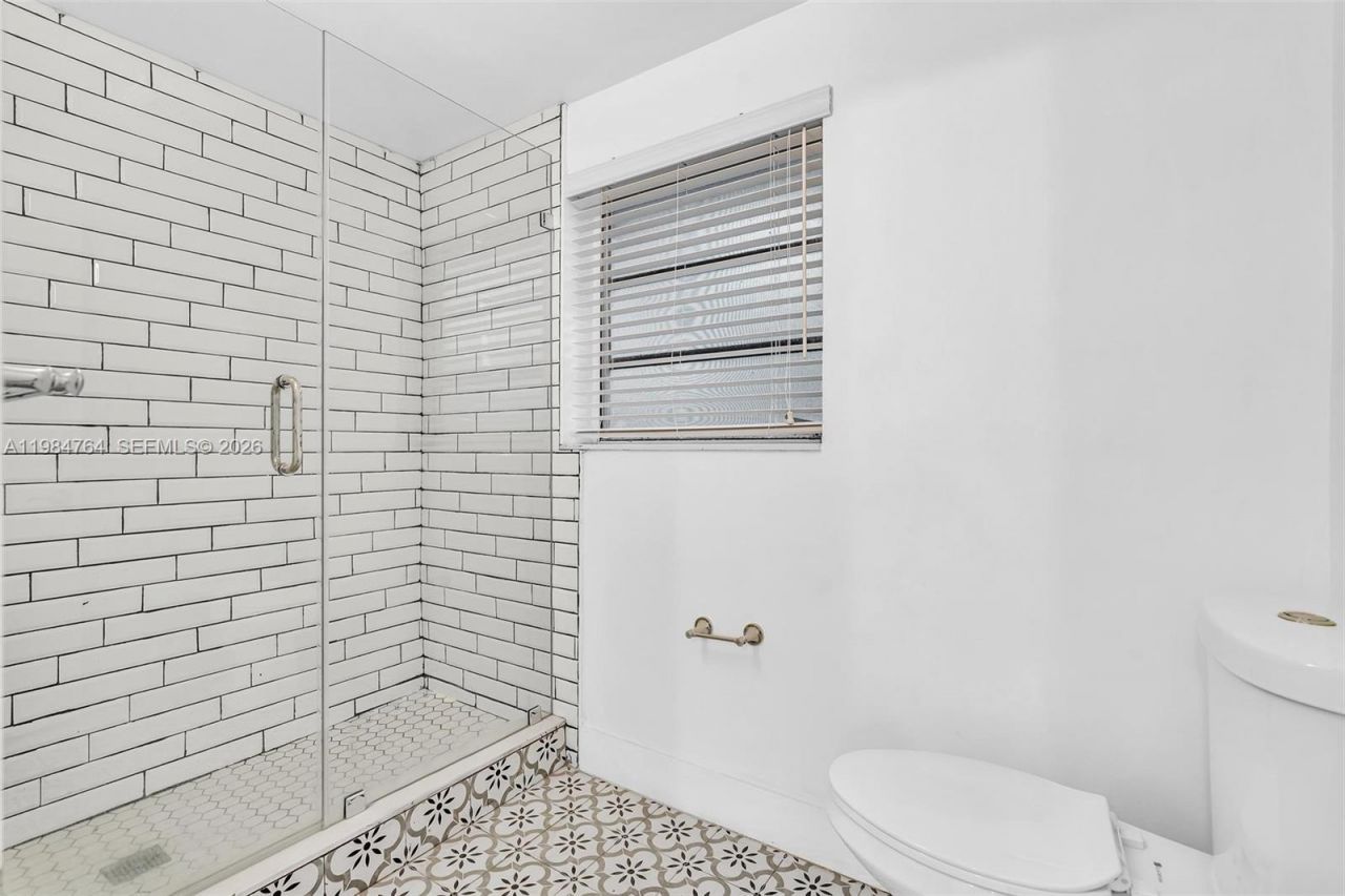 4144 El Mar Dr, Unit 1, Lauderdale by the Sea, FL 33308 Photo