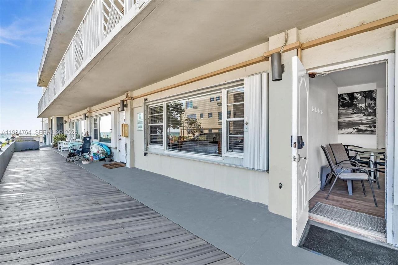 4144 El Mar Dr, Unit 1, Lauderdale by the Sea, FL 33308 Photo