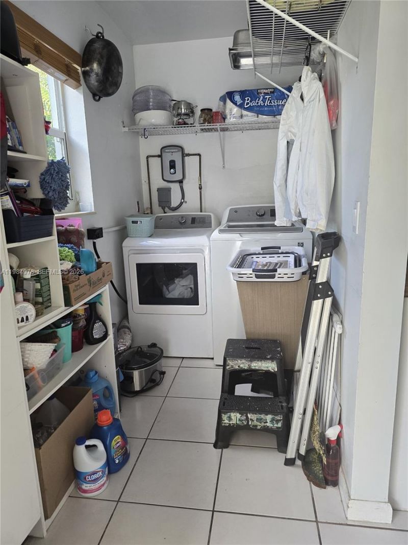 2321 N 57th Ave , Hollywood, FL 33021 Photo