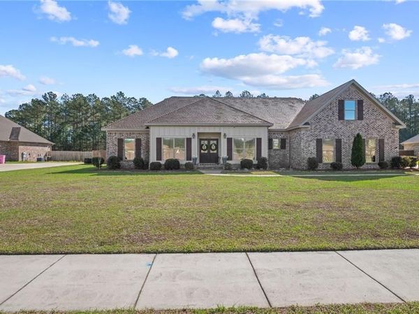 5289 Walter Lee Circle E, Grand Bay, AL 36541