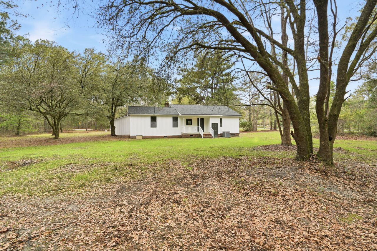 607 Lazy Hill Road Photo 22