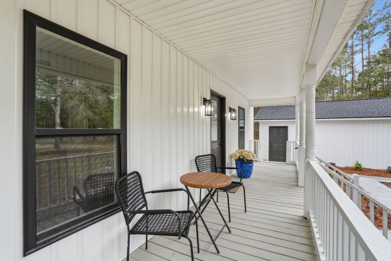 607 Lazy Hill Road Photo 4