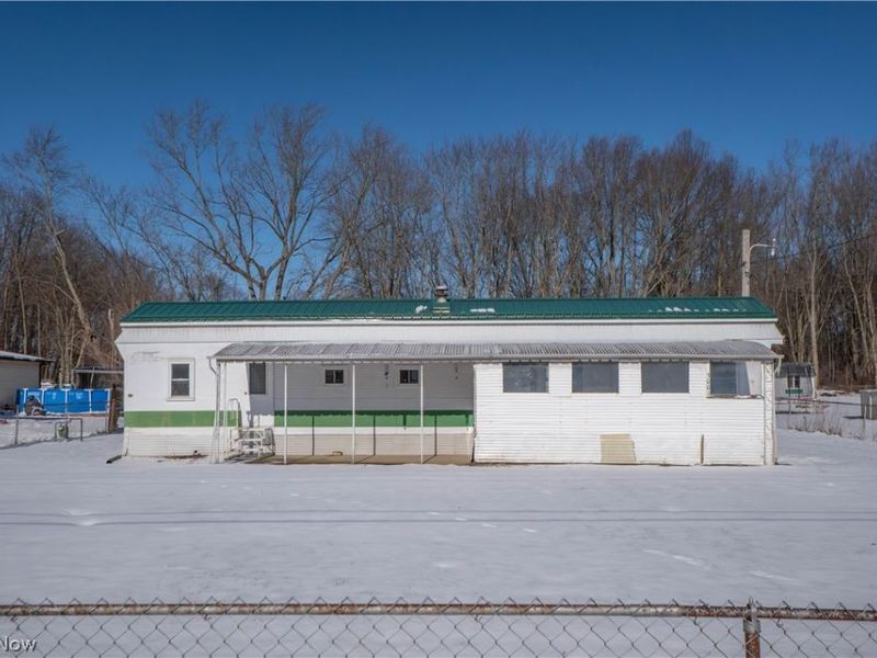 3001 Pepperhill Road, Akron, OH 44312 Photo 1