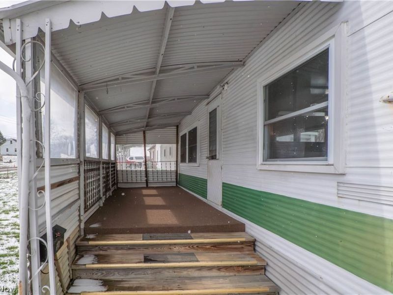 3001 Pepperhill Road, Akron, OH 44312 Photo 2