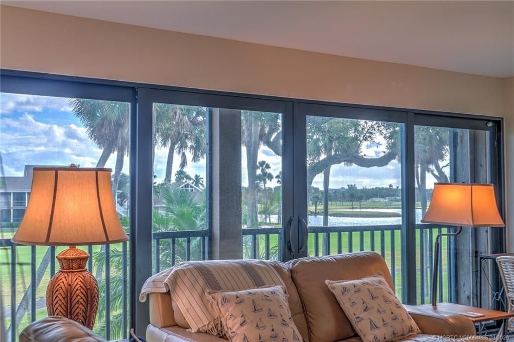 271 NE Edgewater Drive, Unit 271, Stuart, FL 34996 Photo