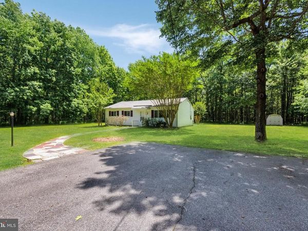 1469 CEDARHURST ROAD, SHADY SIDE, MD 20764