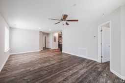 1100 Commons Blvd.  photo 4