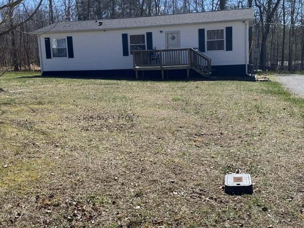 631 Merrimac Tr, Crossville, TN 38572