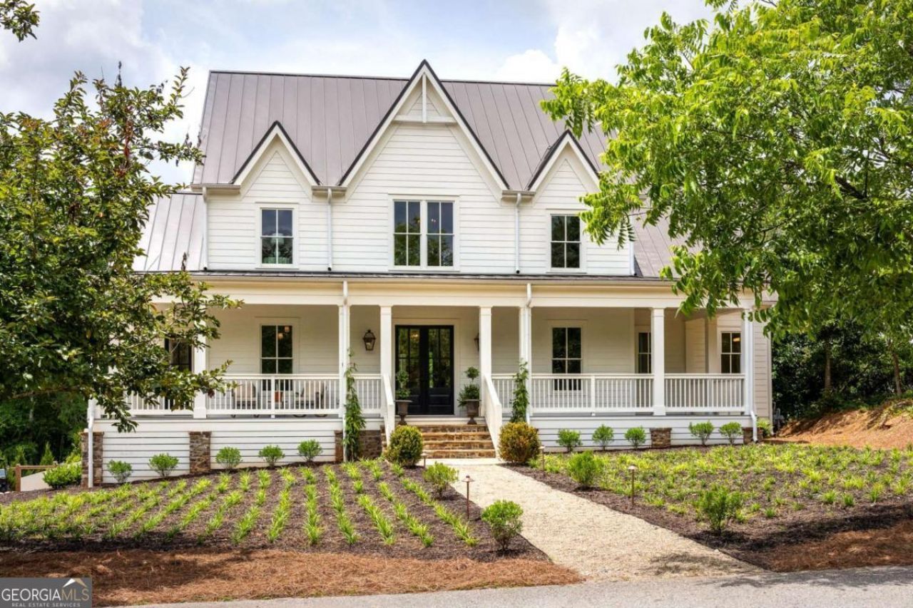 10504 Serenbe Lane, Chattahoochee Hills, GA 30268 Main Photo