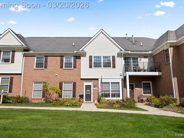 1103 Rial Lake Drive, Howell Twp, MI 48843