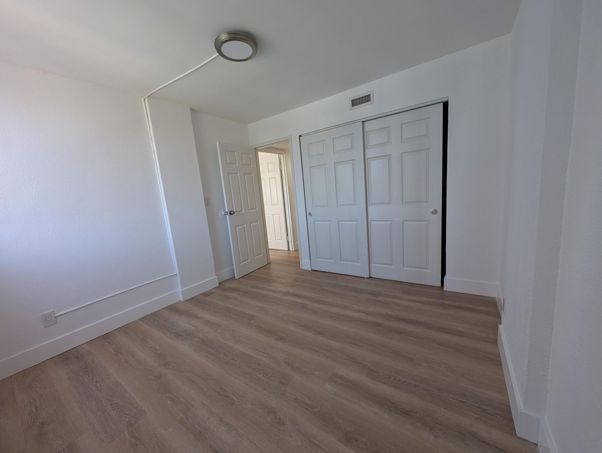 2715 Tigertail Avenue, Unit Apt 402, Miami, FL 33133 Photo