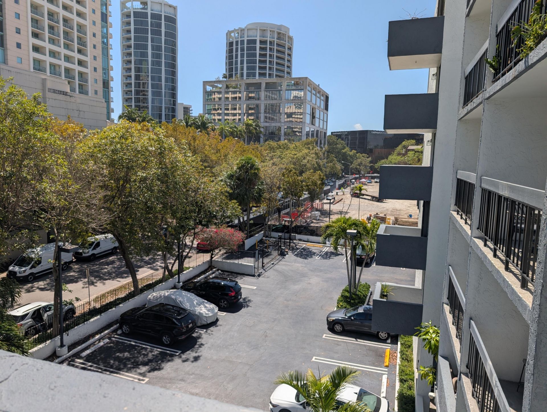 2715 Tigertail Avenue, Unit Apt 402, Miami, FL 33133 Photo