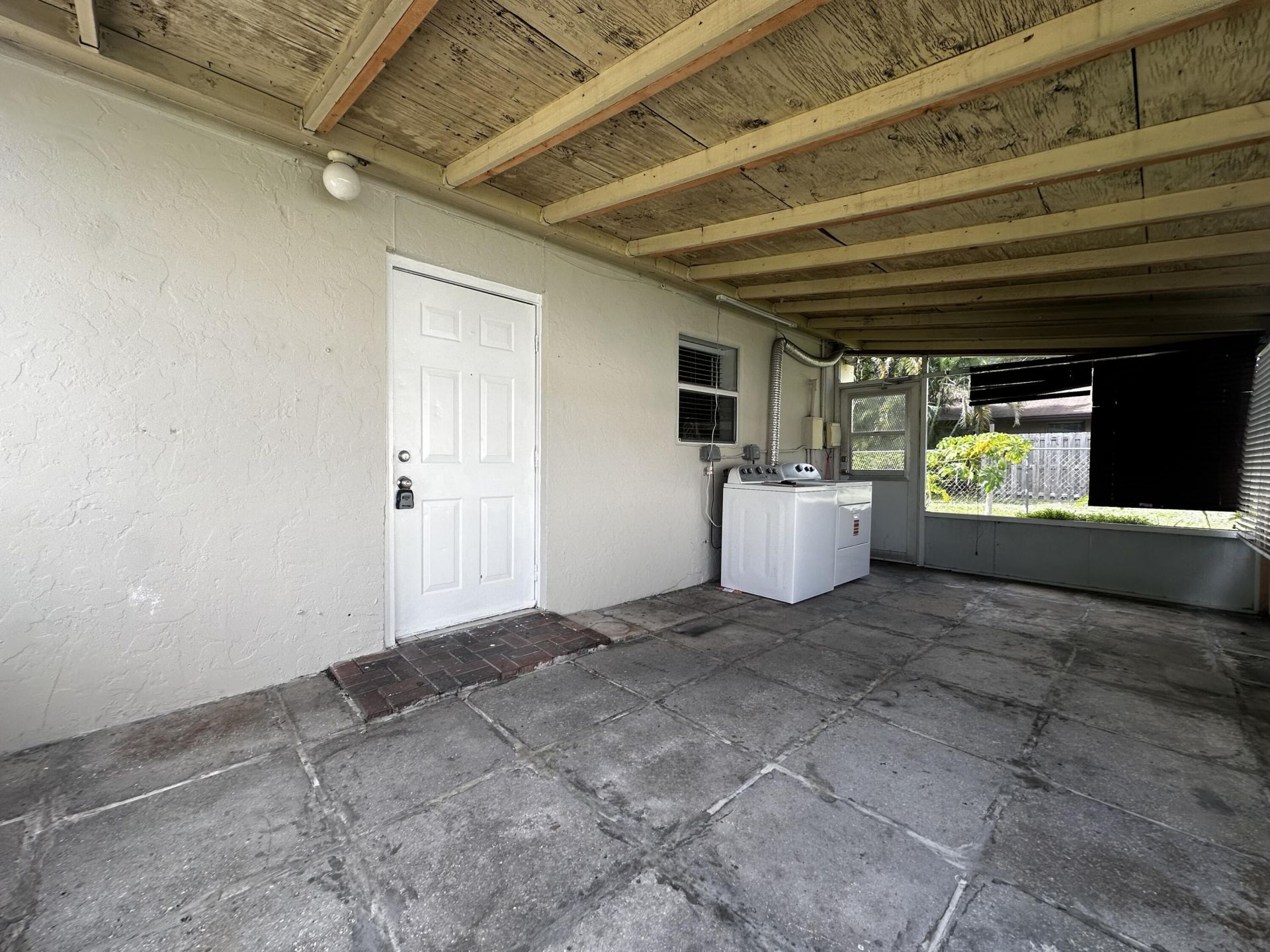 3874 N 7th Ave Avenue N, Unit 3878, Palm Springs, FL 33461 Photo