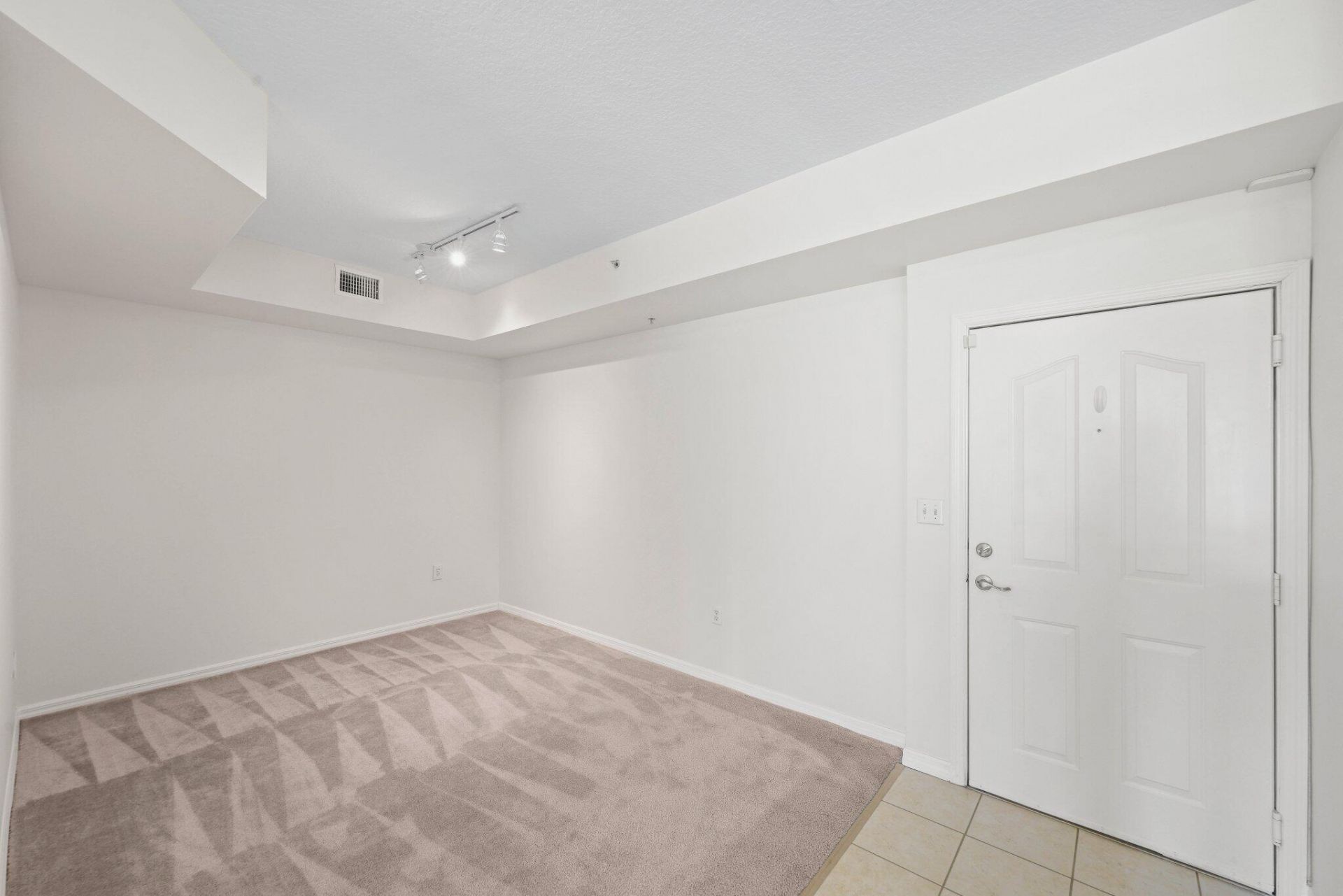 255 NE 3rd Avenue, Unit 2-407, Delray Beach, FL 33444 Photo