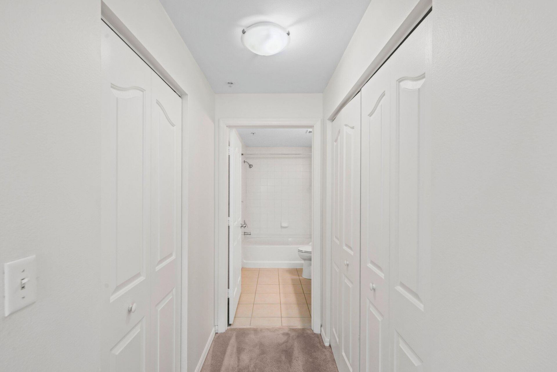 255 NE 3rd Avenue, Unit 2-407, Delray Beach, FL 33444 Photo